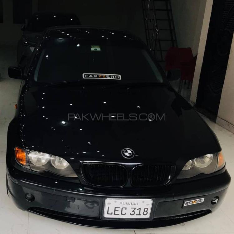 BMW 3 Series 2004 for Sale in Sialkot Image-1