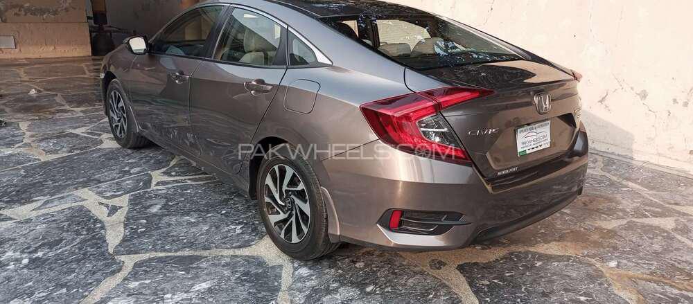 ہونڈا سوک 2018 for Sale in لاہور ہونڈا سوک 2018 for Sale in لاہور Image-5