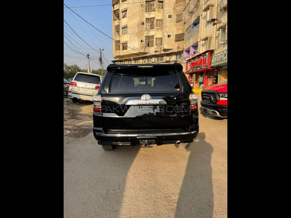 Toyota Surf 2017 for Sale in Karachi Toyota Surf 2017 for Sale in Karachi Image-6