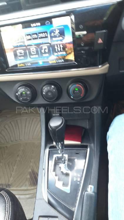 Toyota Corolla 2016 for Sale in Sialkot Image-1