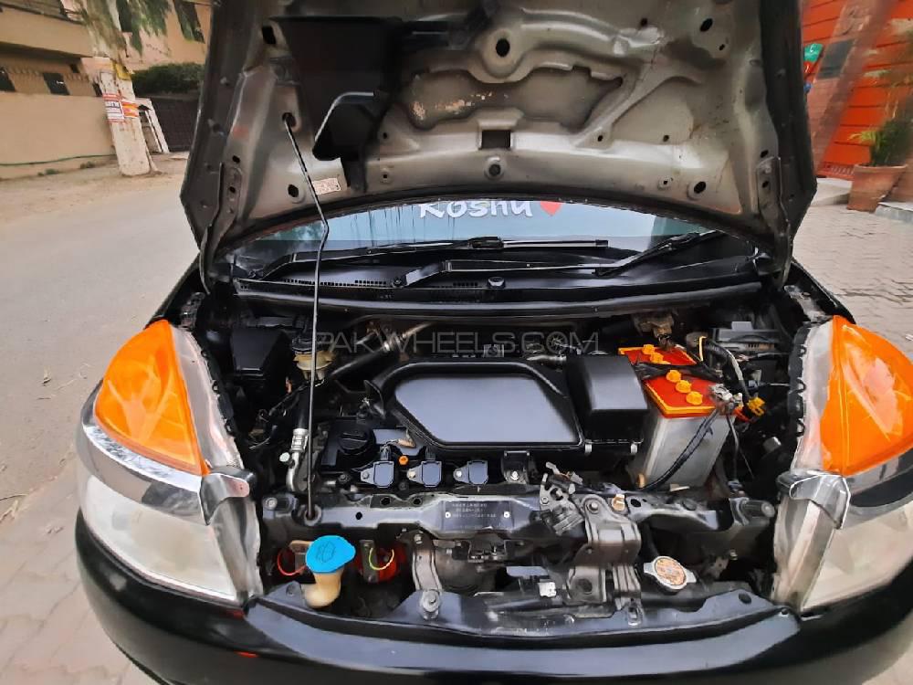 Honda Life 2011 for Sale in Lahore Honda Life 2011 for Sale in Lahore Image-9