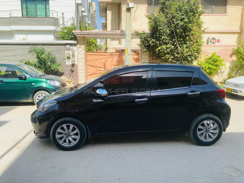 Toyota Vitz 2014 for Sale in Karachi Toyota Vitz 2014 for Sale in Karachi Image-2