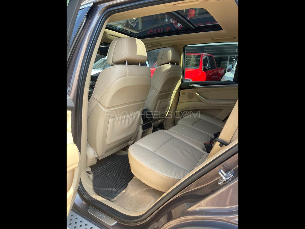 BMW X5 2012 for Sale in Karachi BMW X5 2012 for Sale in Karachi Image-11