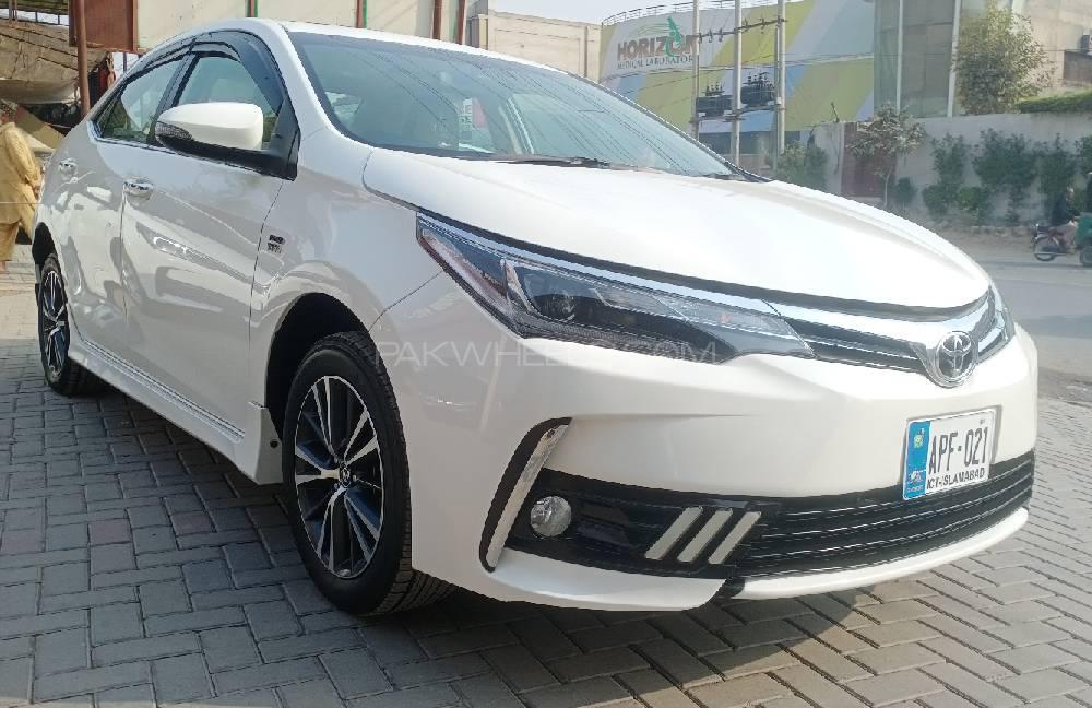 Toyota Corolla 2019 for Sale in Multan Toyota Corolla 2019 for Sale in Multan Image-3