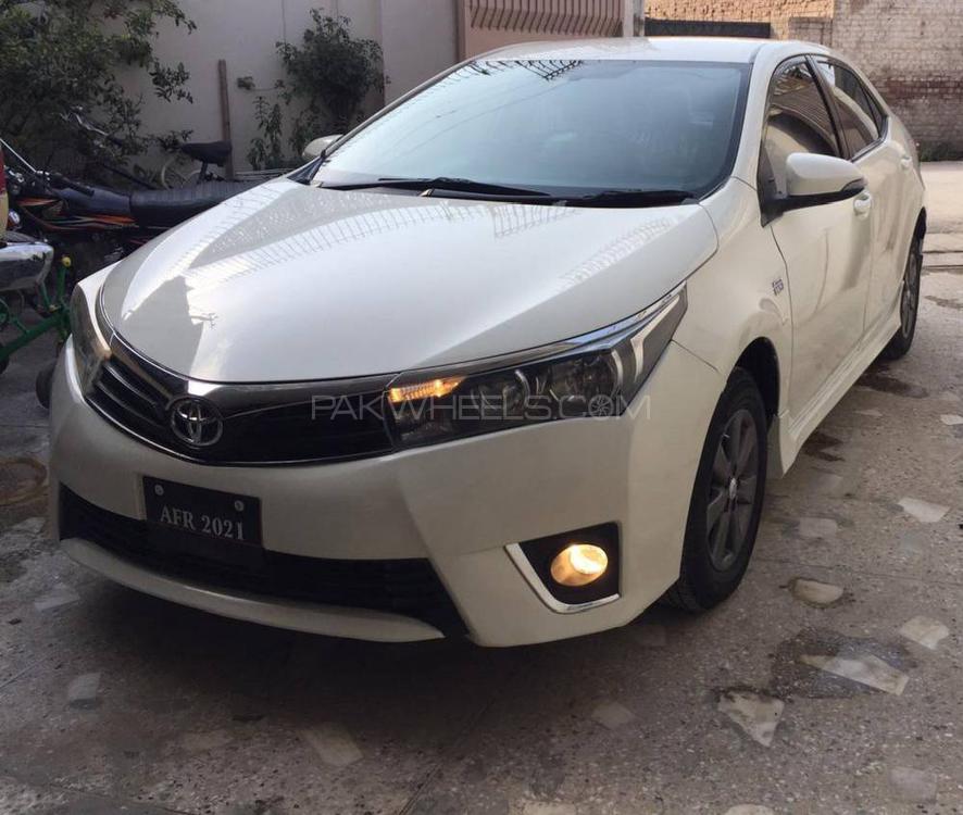 Toyota Corolla 2014 for Sale in Peshawar Toyota Corolla 2014 for Sale in Peshawar Image-2