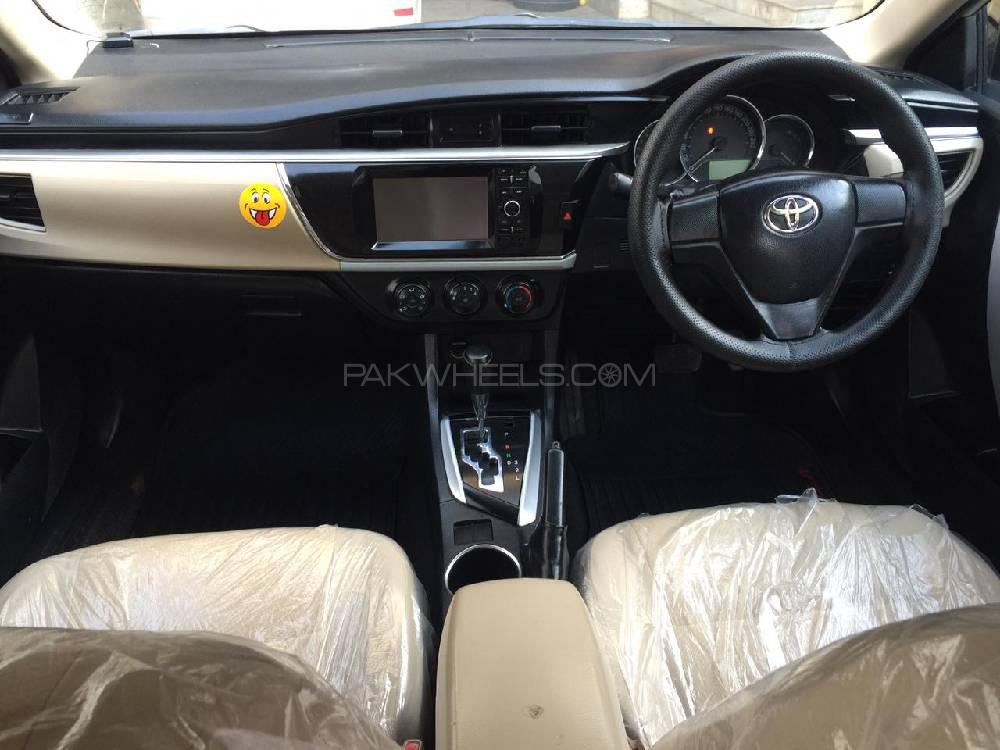 Toyota Corolla 2014 for Sale in Peshawar Toyota Corolla 2014 for Sale in Peshawar Image-16