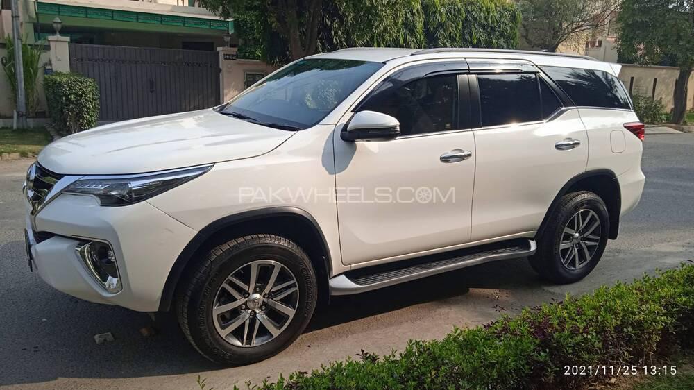 ٹویوٹا فورچیونر 2019 for Sale in لاہور ٹویوٹا فورچیونر 2019 for Sale in لاہور Image-3