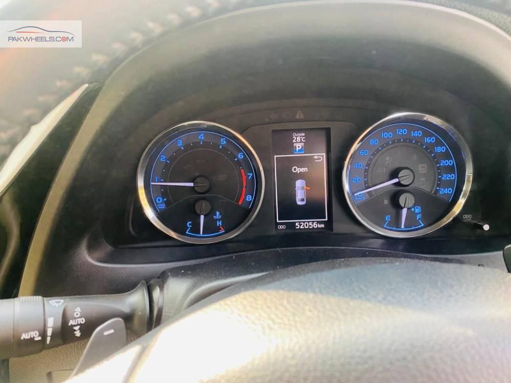 Toyota Corolla 2019 for Sale in Lahore Toyota Corolla 2019 for Sale in Lahore Image-10