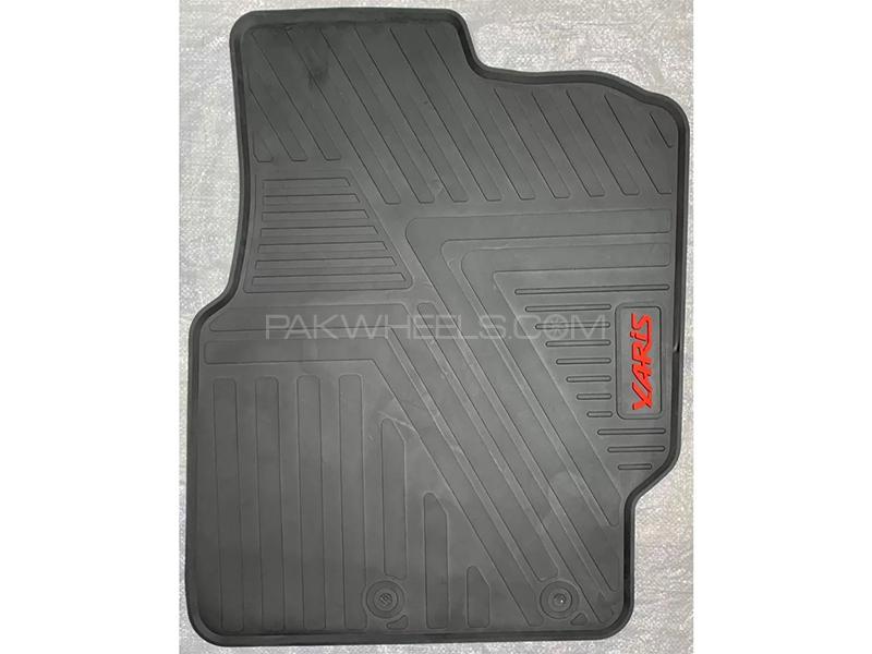 Diamond Latex Premium Black Toyota Yaris 2020-2021 Floor Mats| Plastic | Rubber Mats (P61) Diamond Latex Premium Black Toyota Yaris 2020-2021 Floor Mats| Plastic | Rubber Mats (P61) Image-2