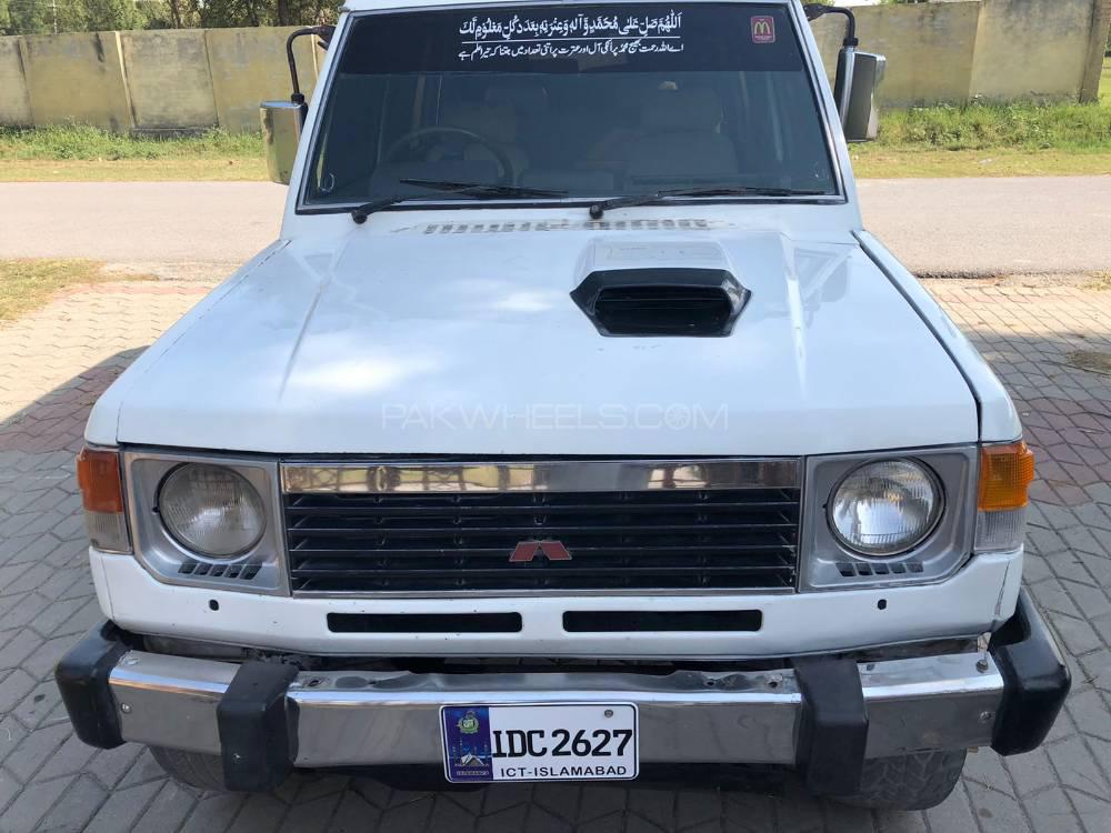 Mitsubishi Pajero 1988 for Sale in Wah cantt Image-1