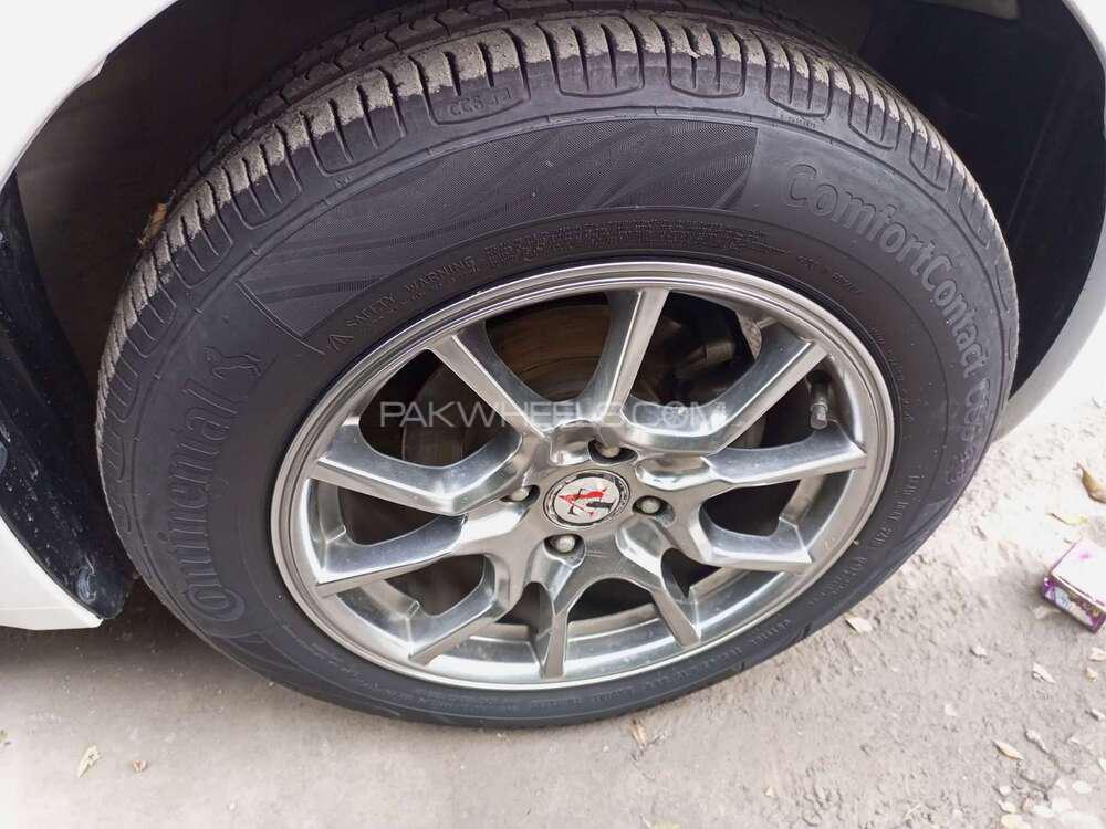 Suzuki Swift 2013 for Sale in Lahore Suzuki Swift 2013 for Sale in Lahore Image-16