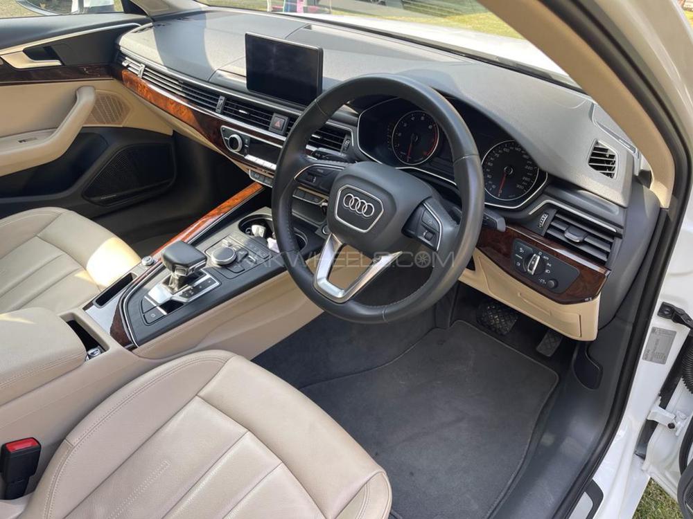 Audi A4 2018 for Sale in Sialkot Audi A4 2018 for Sale in Sialkot Image-10