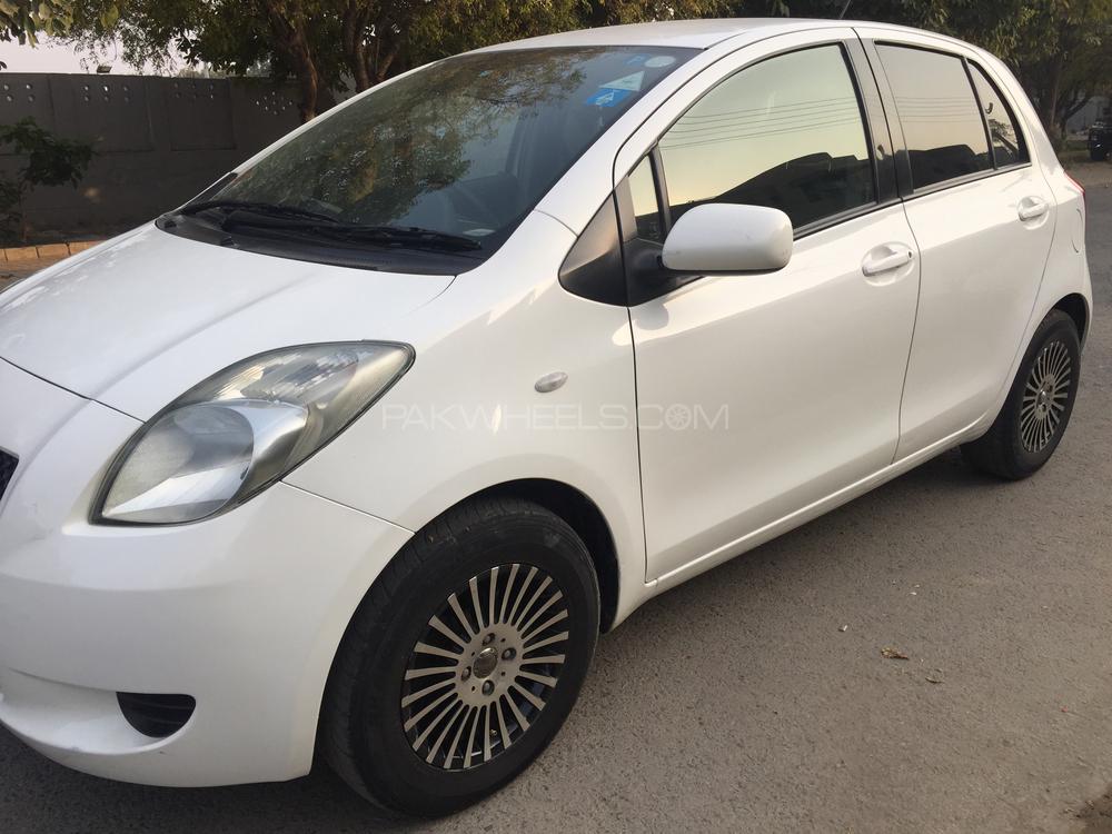 Toyota Vitz 2005 for Sale in Lahore Toyota Vitz 2005 for Sale in Lahore Image-6
