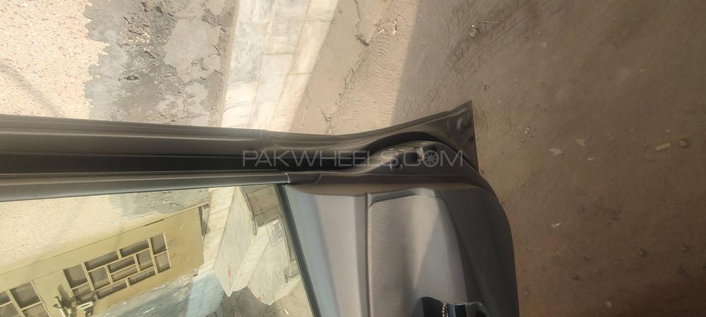 Honda Insight 2013 for Sale in Multan Honda Insight 2013 for Sale in Multan Image-12