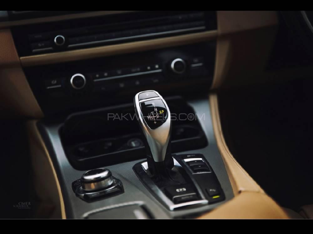 BMW 5 Series 2011 for Sale in Lahore BMW 5 Series 2011 for Sale in Lahore Image-18