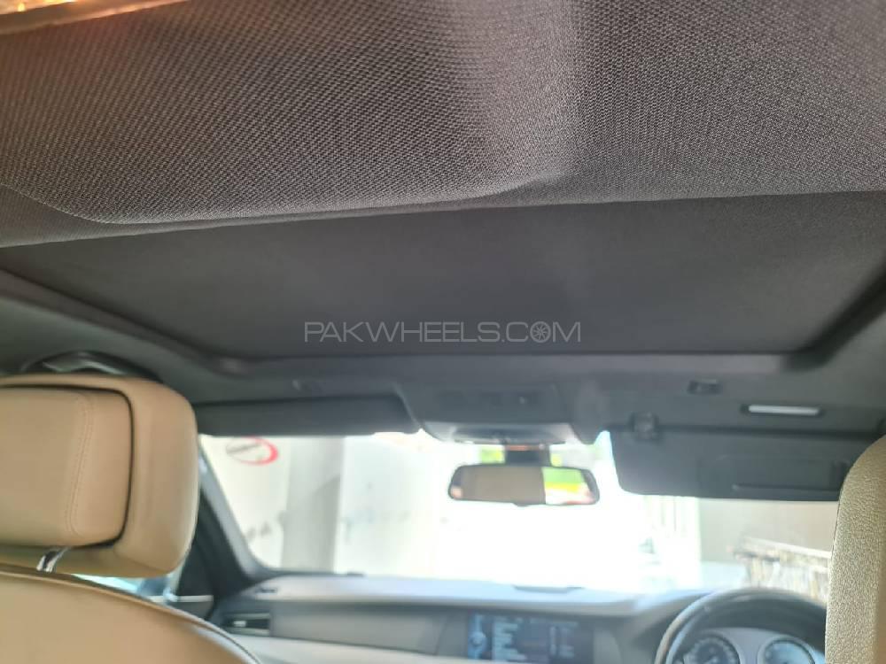 BMW 5 Series 2011 for Sale in Lahore BMW 5 Series 2011 for Sale in Lahore Image-12