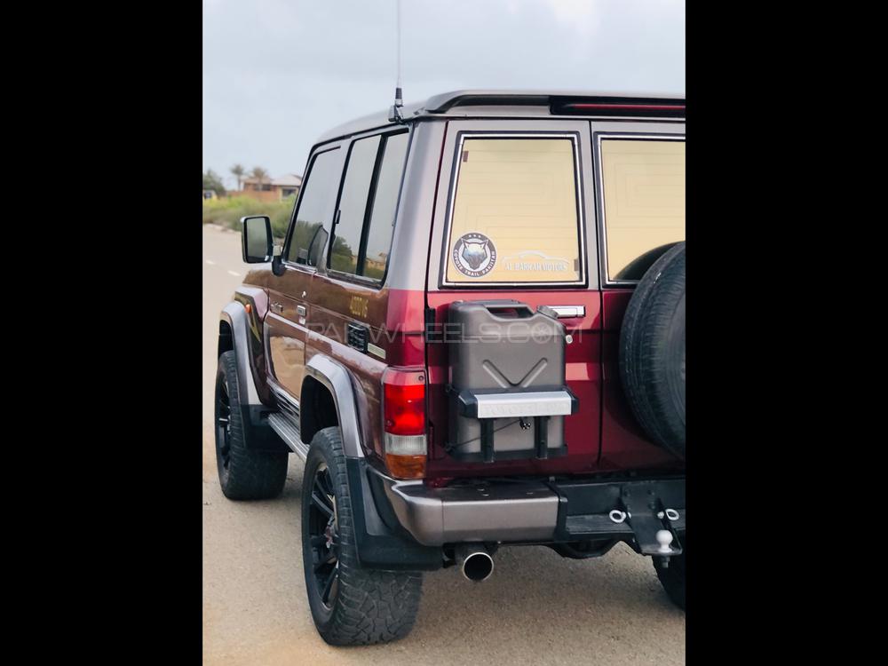 Toyota Land Cruiser 1995 for Sale in Karachi Toyota Land Cruiser 1995 for Sale in Karachi Image-6