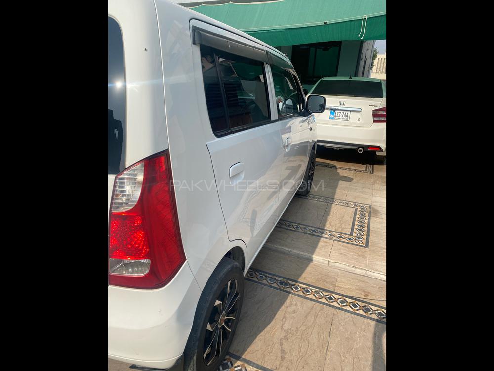 Suzuki Wagon R 2015 for Sale in Gujranwala Suzuki Wagon R 2015 for Sale in Gujranwala Image-3