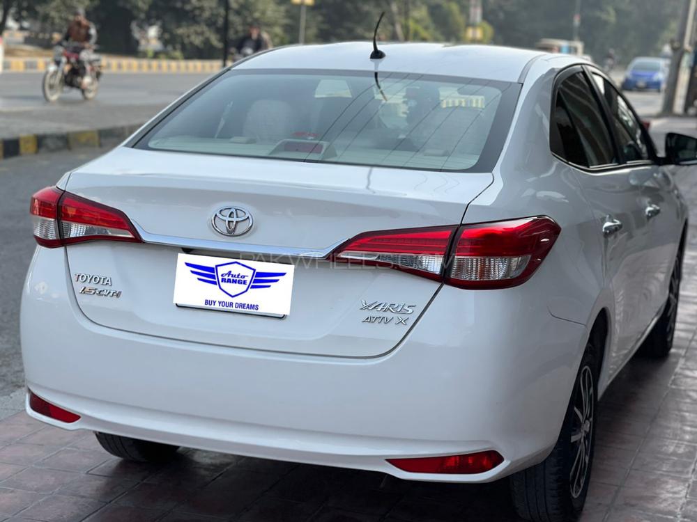Toyota Yaris Sedan 2020 for Sale in Lahore Toyota Yaris Sedan 2020 for Sale in Lahore Image-11