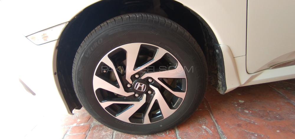 ہونڈا سوک 2018 for Sale in ملتان ہونڈا سوک 2018 for Sale in ملتان Image-4