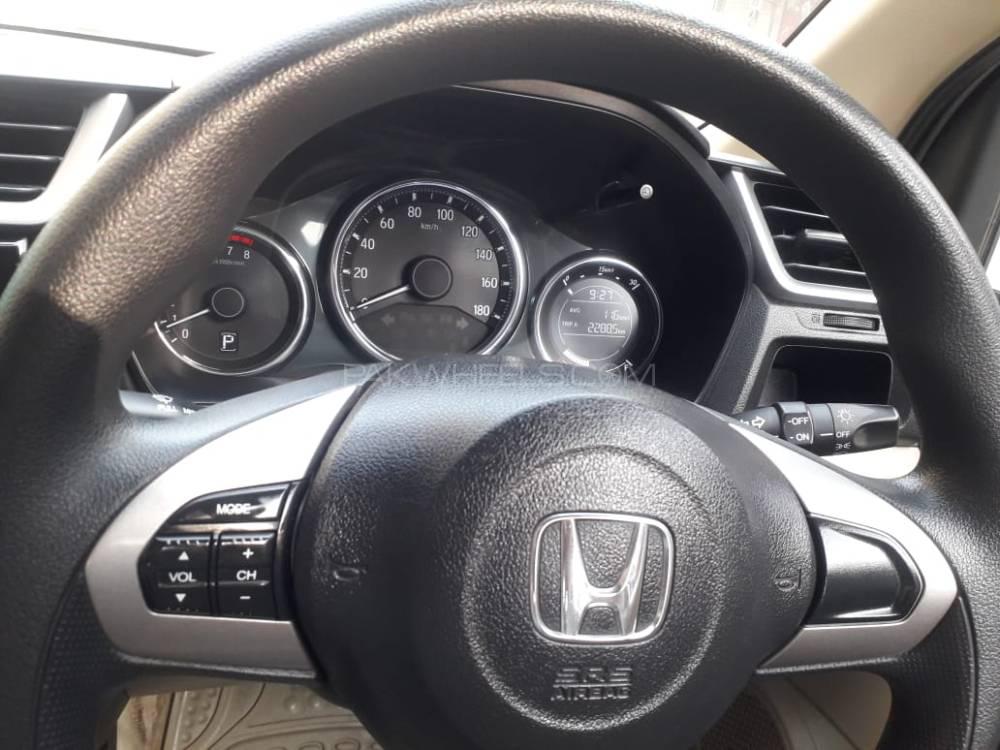 Honda BR-V 2017 for Sale in Pasrur Honda BR-V 2017 for Sale in Pasrur Image-3