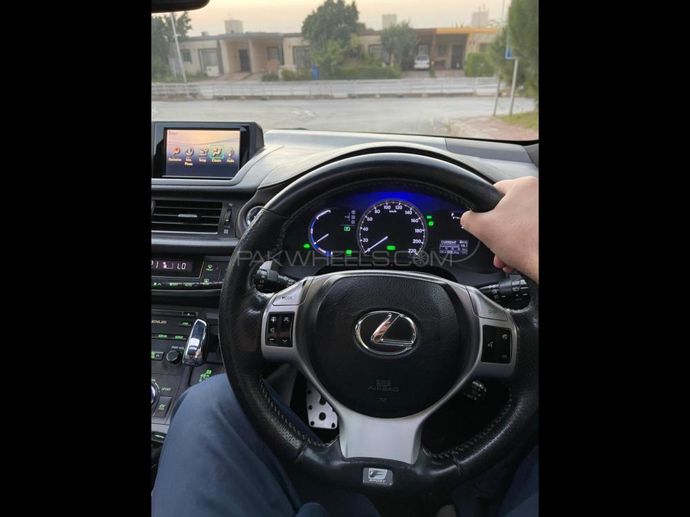 Lexus CT200h 2011 for Sale in Islamabad Lexus CT200h 2011 for Sale in Islamabad Image-6