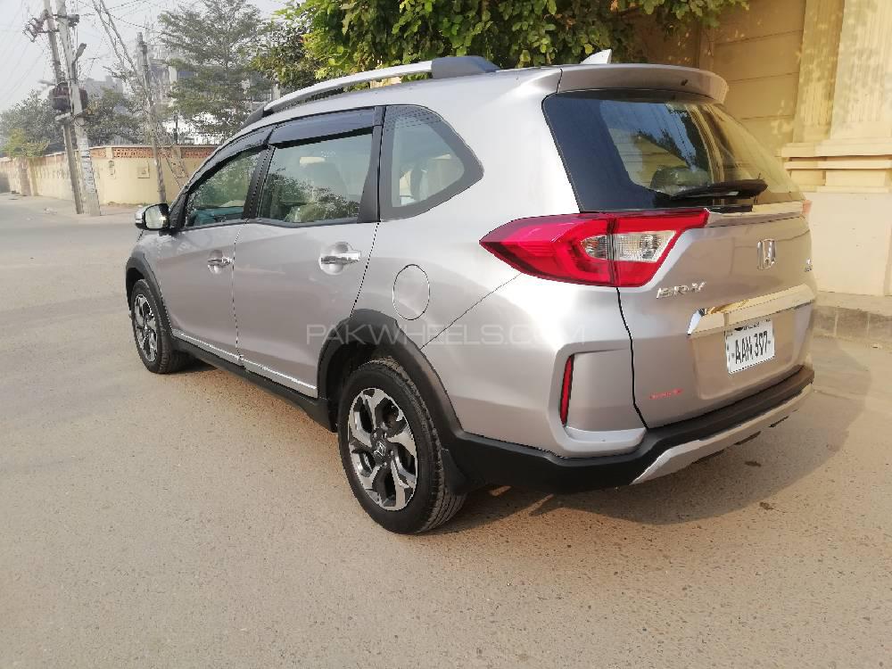 Honda BR-V 2020 for Sale in Multan Honda BR-V 2020 for Sale in Multan Image-4