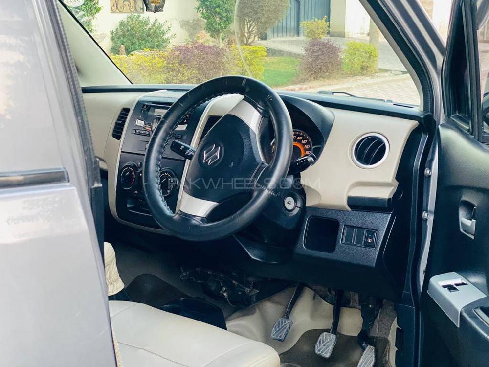 Suzuki Wagon R 2017 for Sale in Rahim Yar Khan Suzuki Wagon R 2017 for Sale in Rahim Yar Khan Image-9
