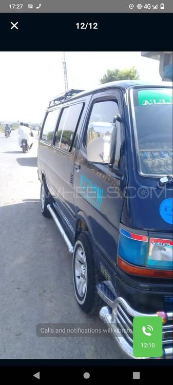 Toyota Hiace 2002 for Sale in Rawalpindi Toyota Hiace 2002 for Sale in Rawalpindi Image-3