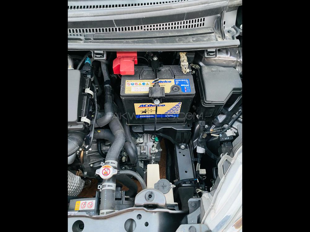 Toyota Vitz 2018 for Sale in Gujranwala Toyota Vitz 2018 for Sale in Gujranwala Image-11