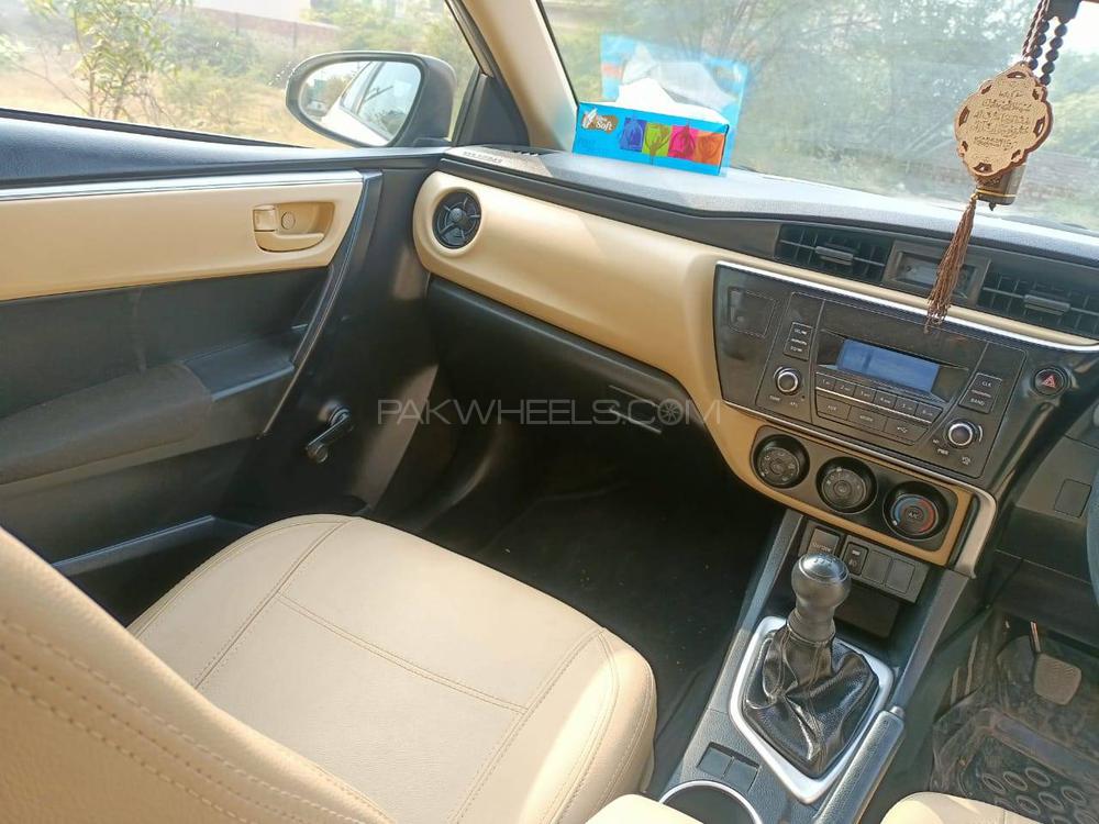 Toyota Corolla 2019 for Sale in Lahore Toyota Corolla 2019 for Sale in Lahore Image-6
