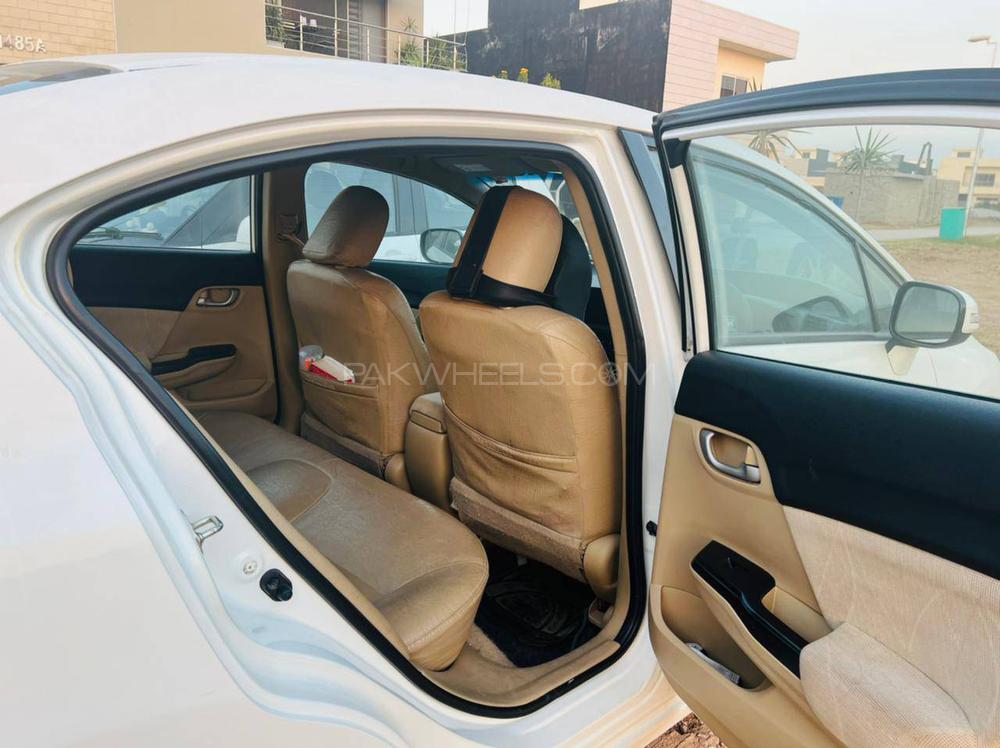 Honda Civic 2015 for Sale in Rawalpindi Honda Civic 2015 for Sale in Rawalpindi Image-4
