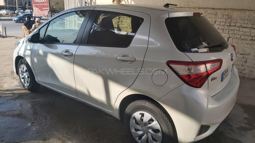 Toyota Vitz 2017 for Sale in Islamabad Toyota Vitz 2017 for Sale in Islamabad Image-5