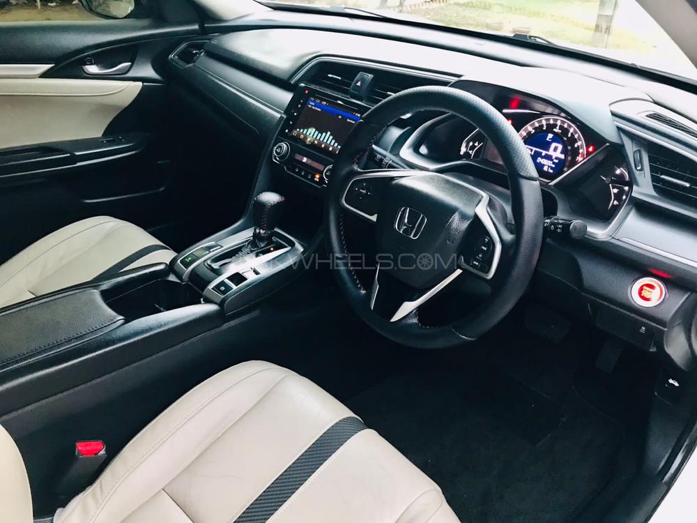 Honda Civic 2018 for Sale in Karachi Honda Civic 2018 for Sale in Karachi Image-6