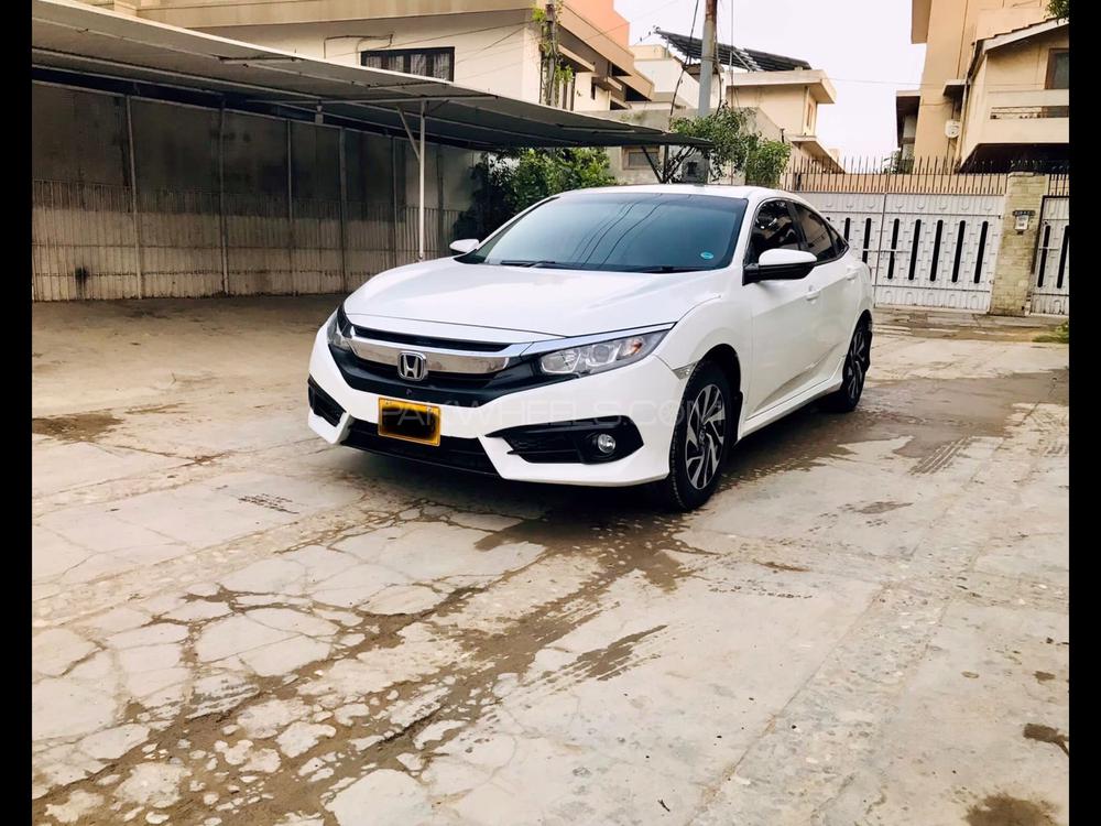 Honda Civic 2018 for Sale in Karachi Honda Civic 2018 for Sale in Karachi Image-2