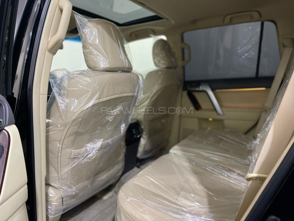 Toyota Prado 2016 for Sale in Lahore Toyota Prado 2016 for Sale in Lahore Image-10
