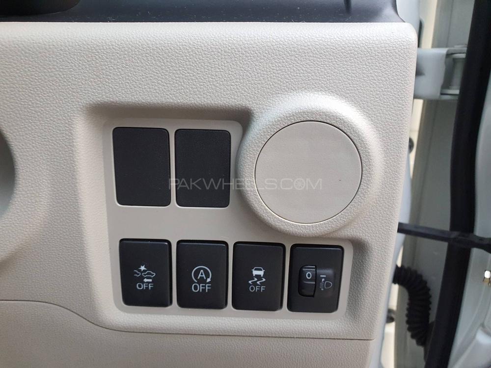 Toyota Passo 2018 for Sale in Peshawar Toyota Passo 2018 for Sale in Peshawar Image-2