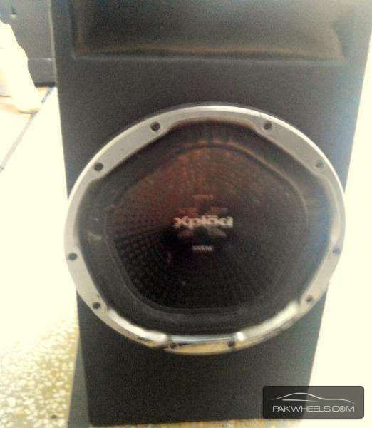 Sony Xplod Woofer with Bass Tube Image-1
