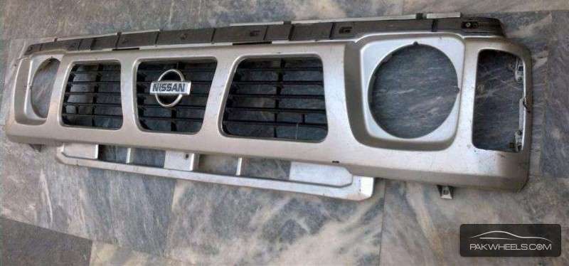 Nissan Safari Patrol Front Grill Image-1