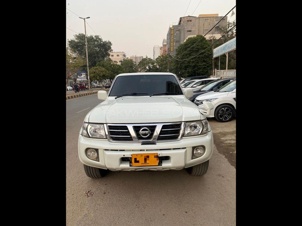 Nissan Safari 2004 for Sale in Karachi Image-1