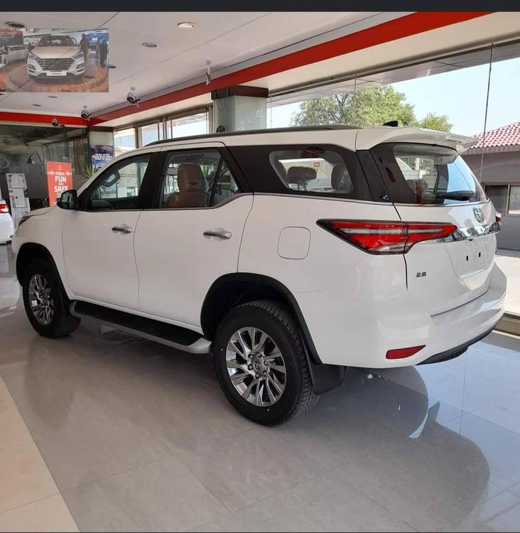 ٹویوٹا فورچیونر 2022 for Sale in لاہور ٹویوٹا فورچیونر 2022 for Sale in لاہور Image-6