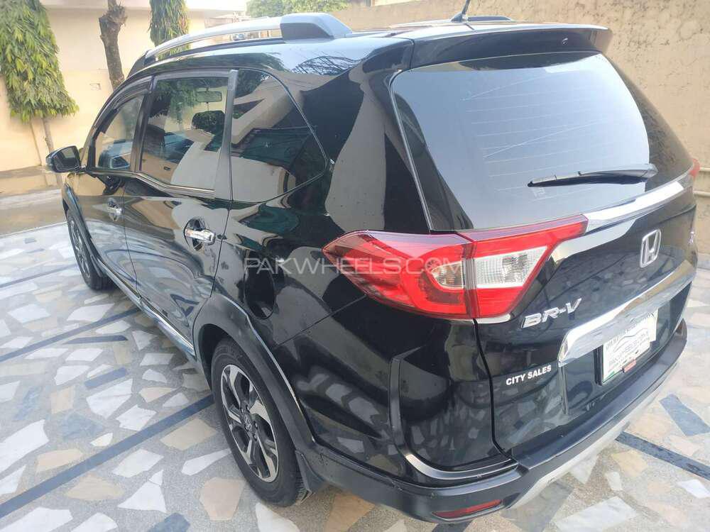 ہونڈا بی آر-وی 2017 for Sale in لاہور ہونڈا بی آر-وی 2017 for Sale in لاہور Image-5