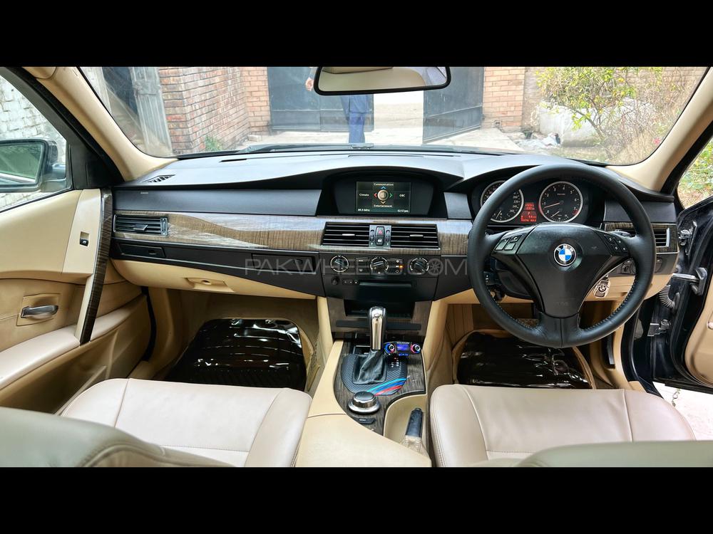 BMW 5 Series 2006 for Sale in Peshawar BMW 5 Series 2006 for Sale in Peshawar Image-15