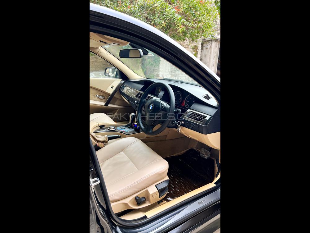 BMW 5 Series 2006 for Sale in Peshawar BMW 5 Series 2006 for Sale in Peshawar Image-12