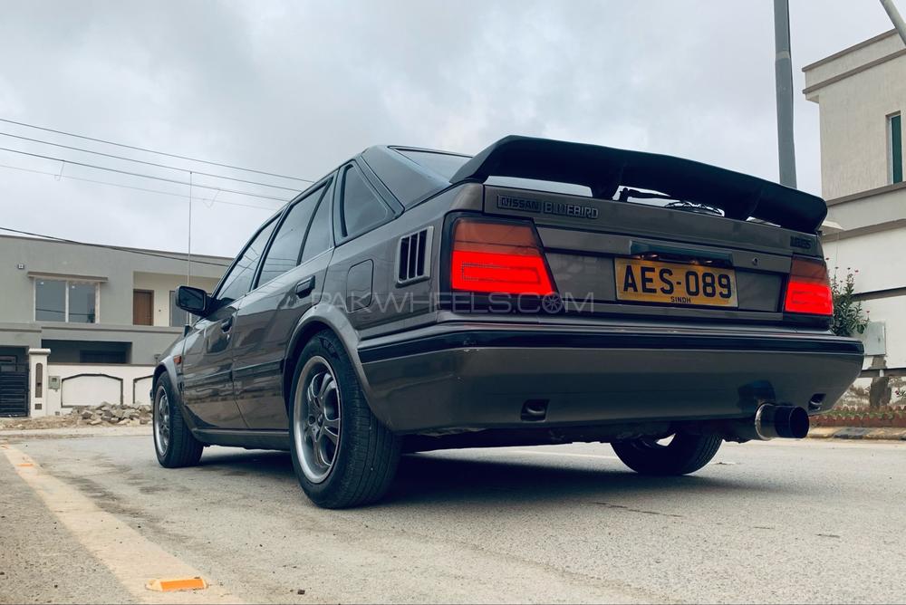 نسان بلیو برڈ - 1988 Bluebird Image-1