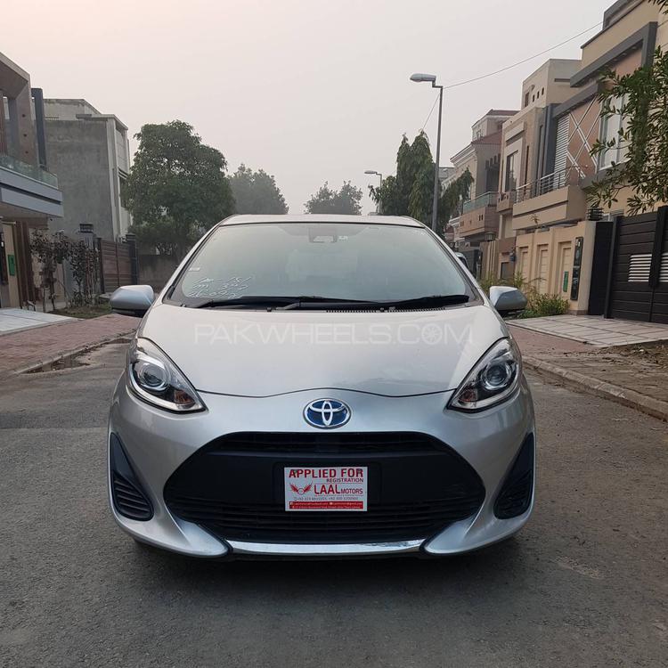 Toyota Aqua 2020 for Sale in Lahore Image-1