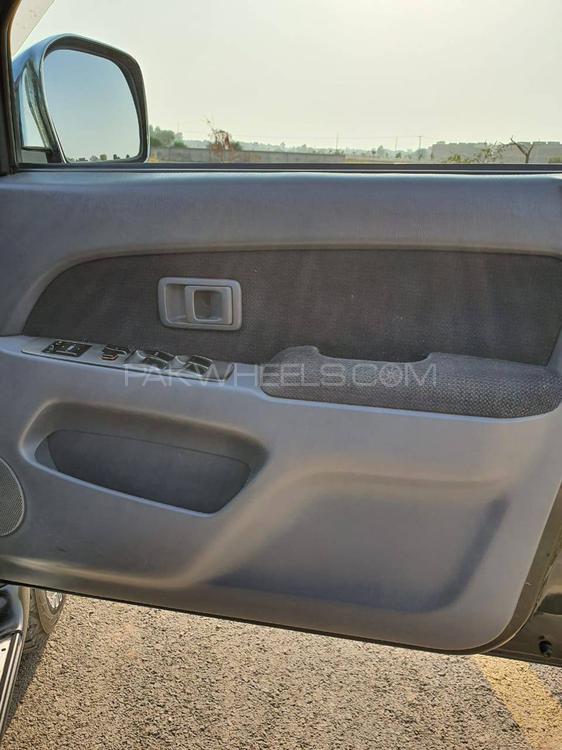 Toyota Surf 1999 for Sale in Sargodha Toyota Surf 1999 for Sale in Sargodha Image-4
