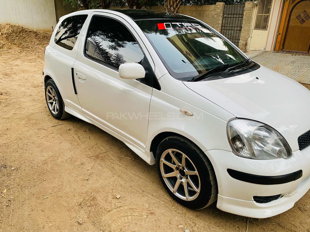 Toyota Vitz 2000 for Sale in Karachi Toyota Vitz 2000 for Sale in Karachi Image-8