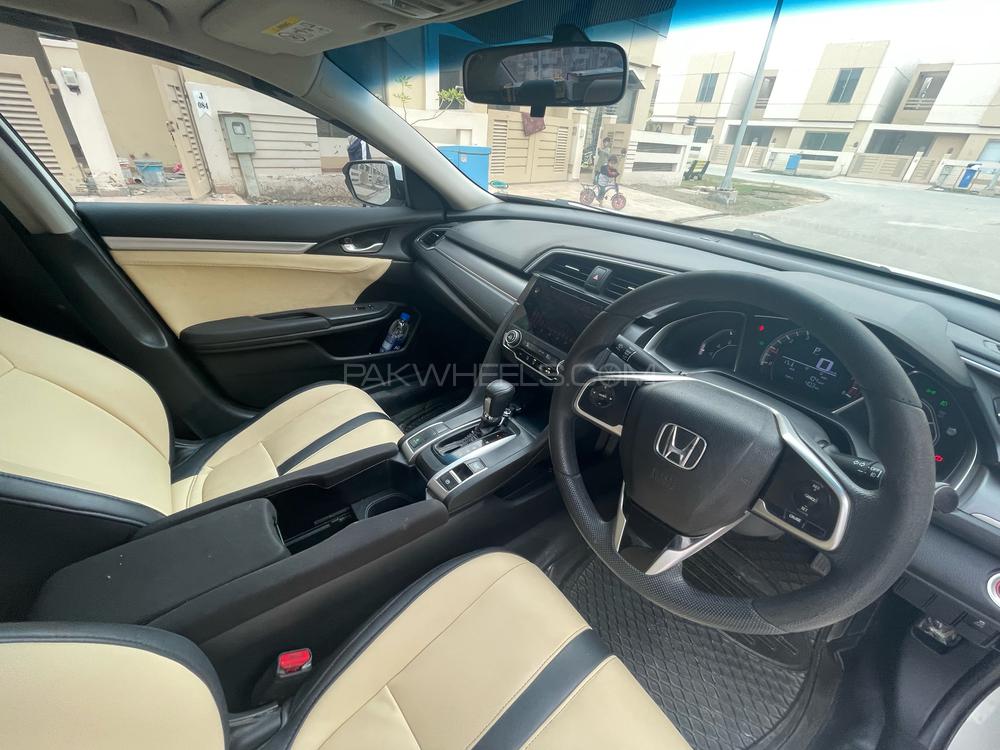 Honda Civic 2016 for Sale in Multan Honda Civic 2016 for Sale in Multan Image-10