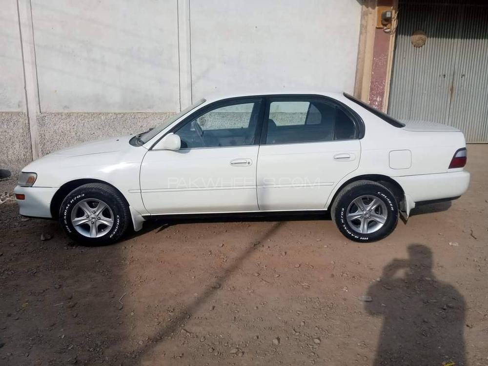 Toyota Corolla 1995 for Sale in Kamra Toyota Corolla 1995 for Sale in Kamra Image-2